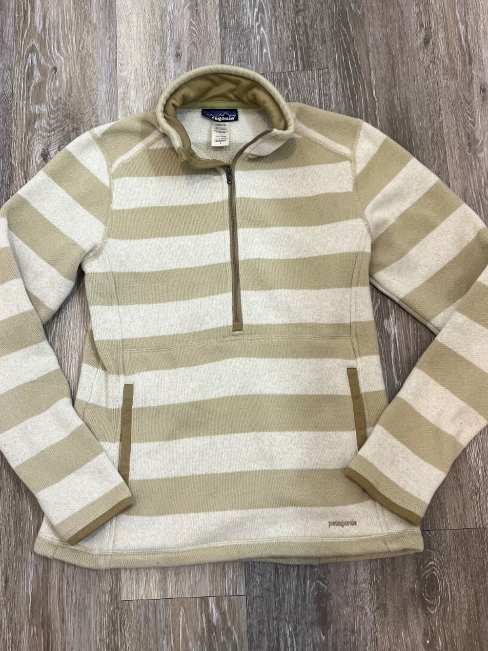 PATAGONIA RARE STRIPED 1/2 zip